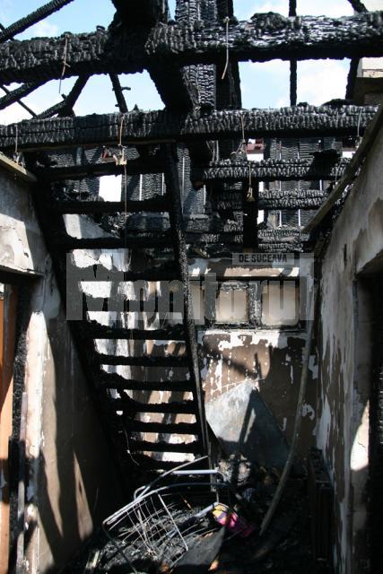 Fundu Moldovei: Copii salvaţi în ultima clipă dintr-un incendiu ce a cuprins Centrul de plasament „Visătorii”