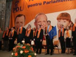 Candidatul sucevean aflat pe locul opt pe listele PD-L pentru Parlamentul European, Petru Luhan, a fost prezentat în mod oficial democrat-liberalilor suceveni