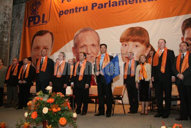 Candidatul sucevean aflat pe locul opt pe listele PD-L pentru Parlamentul European, Petru Luhan, a fost prezentat în mod oficial democrat-liberalilor suceveni