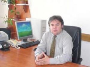 Daniel Hrenciuc va ocupa funcţia deţinută până acum de conf. univ. dr. Aurel Buzincu