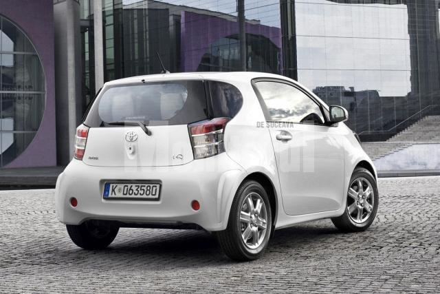 Toyota iQ