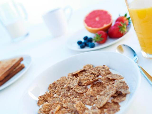 Pentru o alimentaţie echilibrată şi o viaţă sănătoasă,: Nutriţioniştii recomandă consumul zilnic de cereale integrale