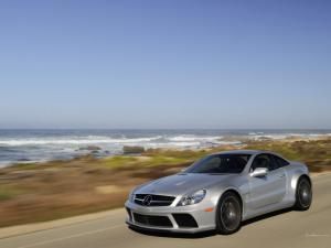 Mercedes va produce 200 de bucăţi SL 65 AMG