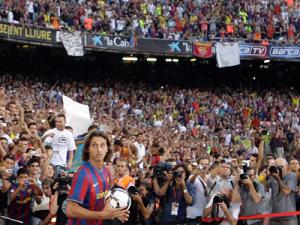 Zlatan Ibrahimovici a fost prezentat în faţa a 50.000 de spectatori. Foto: MEDIAFAX