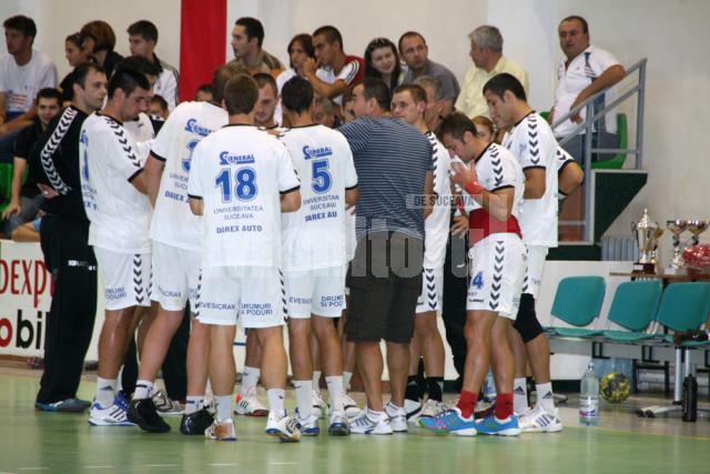 Handbal: Universitatea a câştigat trofeul memorial „Mihai Mironiuc”