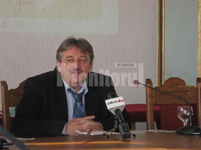 Marius Ursaciuc a precizat că zona Ariniş va deveni una dintre principalele atracţii turistice din judeţul Suceava
