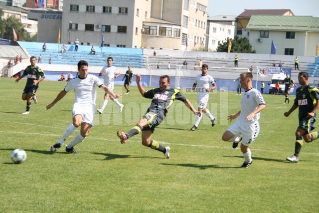 Fotbal Club Cetatea: Primul meci pe Areni, prima înfrângere