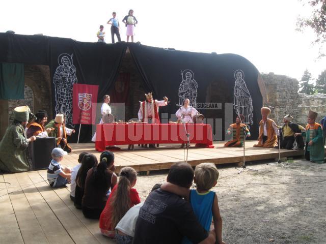 Scene de istorie: „Decapitarea boierilor”, în Cetatea de Scaun, cu sute de spectatori