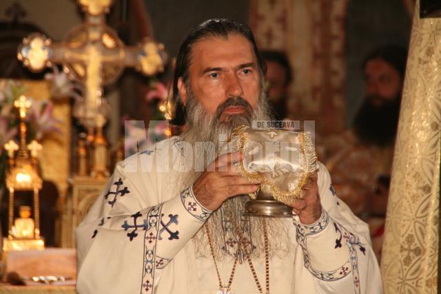 Explic foto: IPS IPS Teodosie este primul înalt ierarh ortodox cercetat penal, în istoria Bisericii Ortodoxe Române, din 1990 încoace