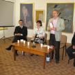 Ion Beldeanu, presedintele SSB, prezentand volumul Autografe pentru Bucovina literara