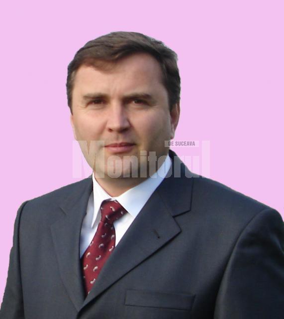 Liviu Mironescu: „Tot prin POR, şcoala va fi dotată cu materiale didactice diverse”