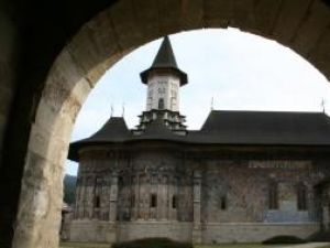 La mănăstirea Suceviţa, puteţi admira cele mai multe picturi