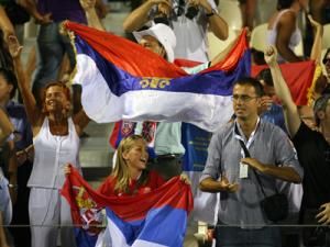 Suporterii sârbi îşi vor încuraja echipa. Foto: MEDIAFAX