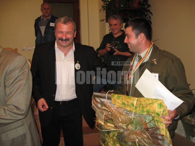 Valerian Solovăstru şi Vasile Cârdei, cel mai bun pădurar al României