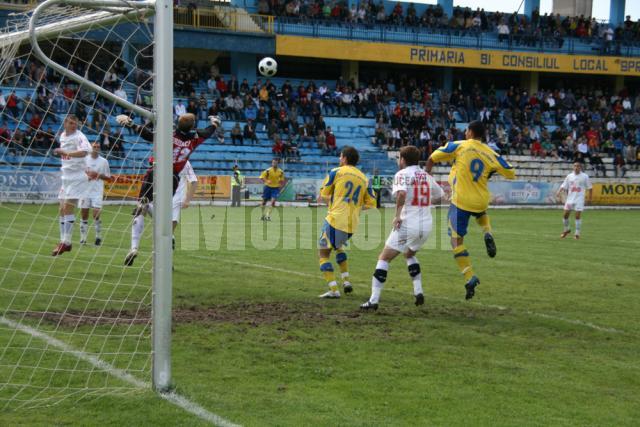 Meciurile dintre echipele de fotbal ale Sucevei şi Botoşaniului au fost mereu aprig disputate