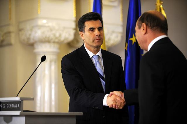 Premierul desemnat, Lucian Croitoru, alături de preşedintele Băsescu. Foto: MEDIAFAX