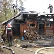 Flăcări cât casa: Gospodărie distrusă de flăcări, la Vicovu de Jos