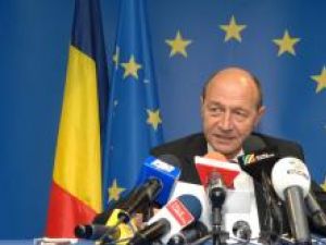 Traian Băsescu: „Să ştiţi că sunt unii care se pretind onorabili, ştii? Dar s-au compromis din lăcomie”