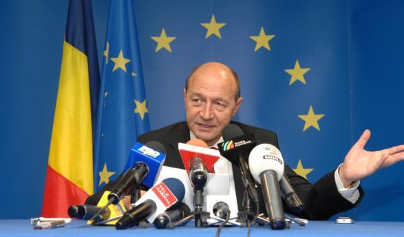 Traian Băsescu: „Să ştiţi că sunt unii care se pretind onorabili, ştii? Dar s-au compromis din lăcomie”