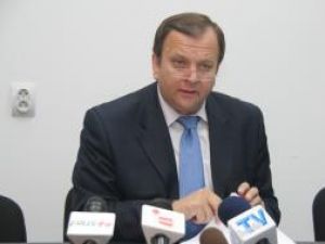 Gheorghe Flutur a afirmat că de la preluarea mandatului de preşedinte al CJ Suceava s-a reuşit promovarea a 321 de proiecte cu fonduri guvernamentale şi europene