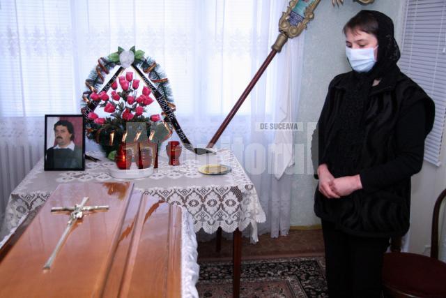 Îngrijorător: Un siretean de 43 de ani, primul român mort din cauza gripei noi