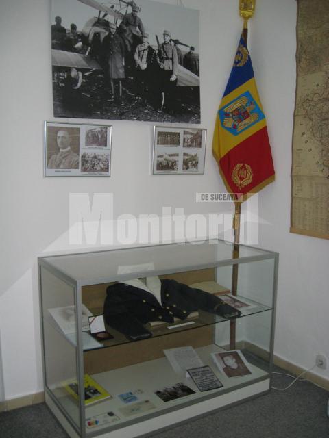 Documente si obiecte care amintesc de Vasile Niculescu, pilotul Marii Uniri