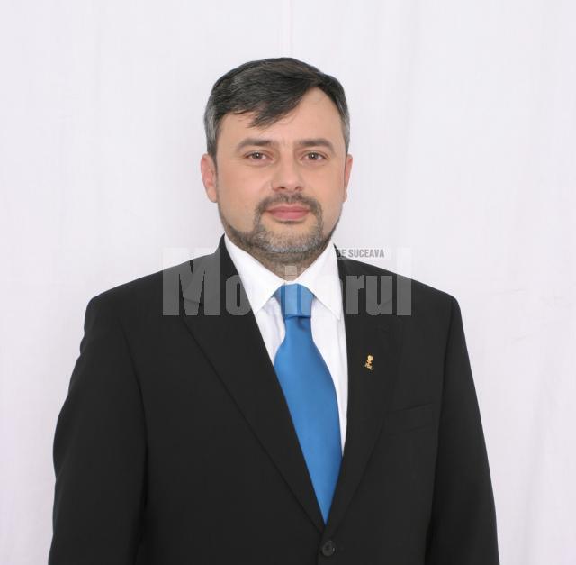 Ioan Bălan: „Sucevenilor cu siguranţă le va rămâne întipărit în minte mesajul transmis de Mircea Geoană cu zâmbetul pe buze şi printre dinţi, <nemernicii dracului>”