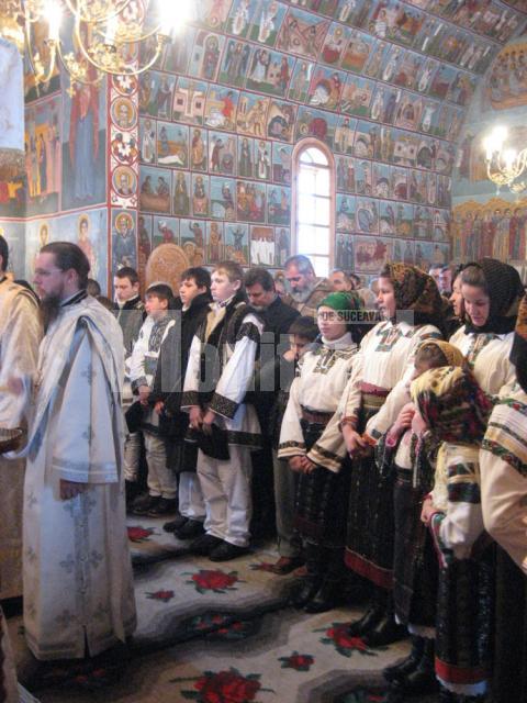Sărbătoare la Mănăstirea Voroneţ