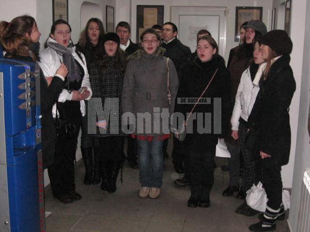 Grupul de tineri „Voces Christianum” de la Mănăstirea Sf. Ioan cel Nou Suceava