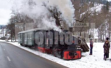 30 decembrie -3 ianuarie: Trenul de epocă din Moldoviţa îşi aşteaptă, de miercuri, călătorii