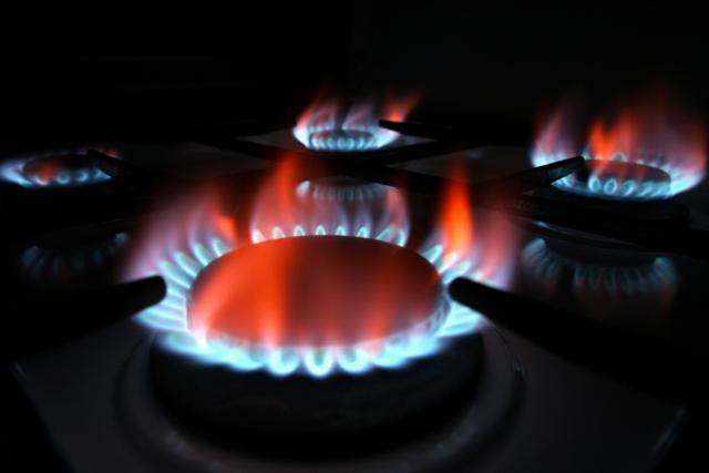 Preţul gazelor naturale nu va creşte, cel puţin până la jumătatea lui 2010. Foto: MEDIAFAX