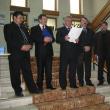 Primarul Ion Lungu dând citire Peotocolului adunării generale de constituire a Societăţii Muzeul din Suceava