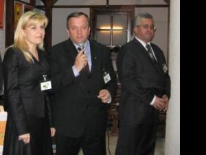 Vizită: Finanţarea pentru Cetatea de Scaun va fi semnată de Udrea la Suceava