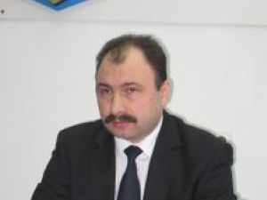 Acţiune: Prefectura Suceava se războieşte cu Consiliul Local Cornu Luncii