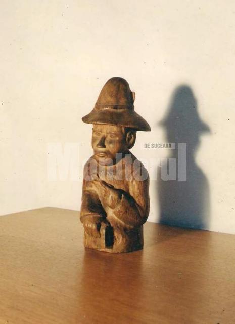 Figurină sculptată de Ion Cotleţ