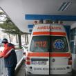 Ambulanţa pe rampa la urgente