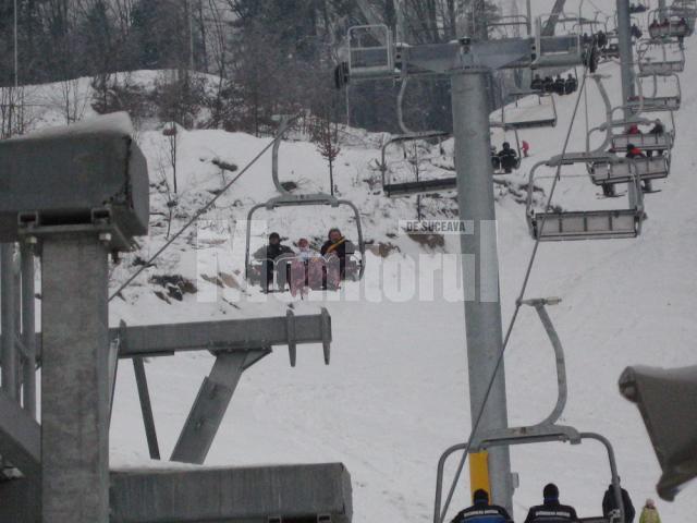 Turism: Udrea şi Vlădescu au inaugurat pârtia de schi din Gura Humorului