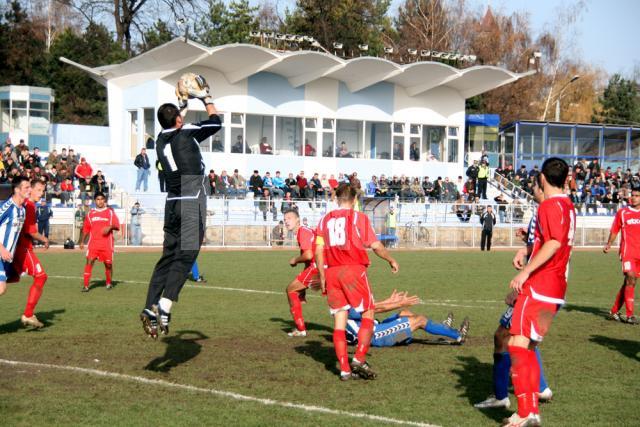 Imagini precum cele din noiembrie 2009, din partida cu Delta Tulcea, ţin deja de domeniul istoriei fotbalistice de pe Areni