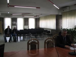 Interes public: Bugetul Sucevei pe 2010, dezbătut cu sala goală