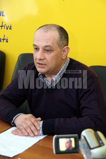 Alexandru Băişanu: „Parlamentarii din România au reuşit să îngrădească dreptul consilierilor locali şi judeţeni de a trăda partidul din partea căruia au fost aleşi”
