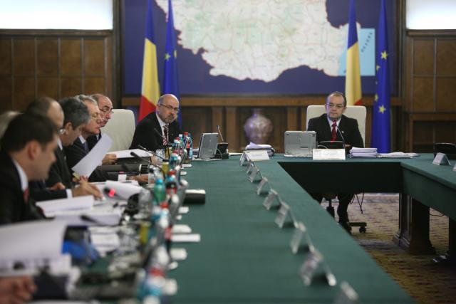 Legea privind sistemul unitar de pensii publice nu prevede un plafon sub care nu se recalculează pensiile. Foto: CAPP