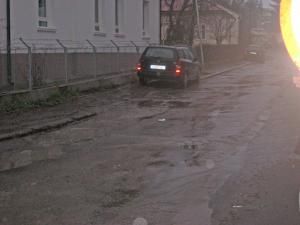De vineri: Strada Alexandru cel Bun, închisă parţial circulaţiei rutiere