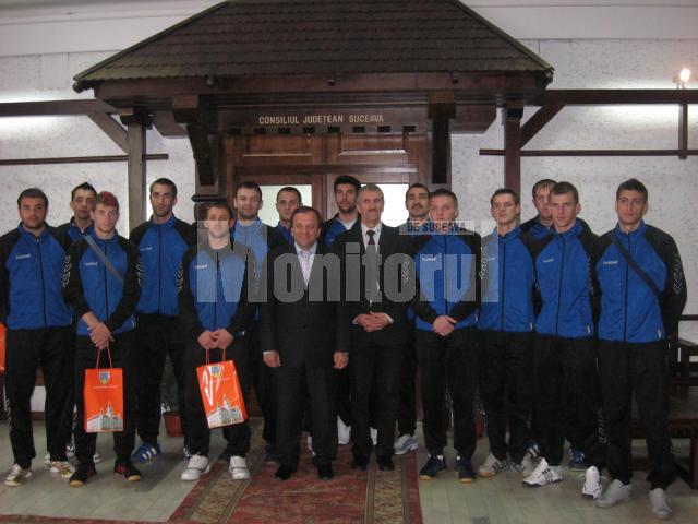 Sport: Parteneriat Consiliul Judeţean -Federaţia Română de Handbal