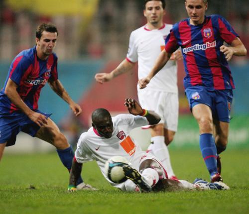 Dinamo şi Steaua au oferit mai mereu meciuri tensionate şi mai puţin spectaculoase