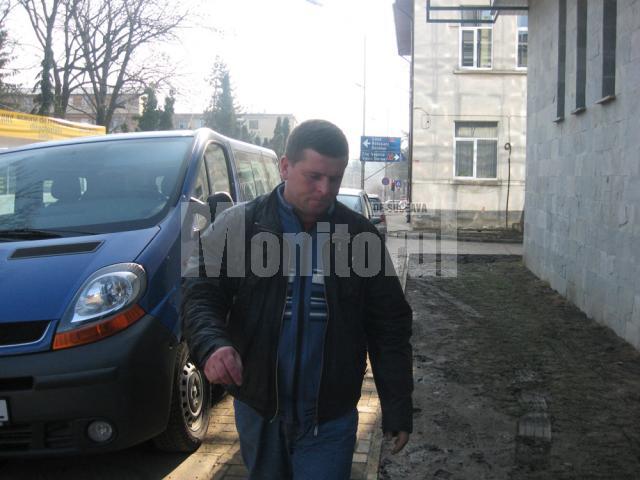 Nicolae Ciuvercă, zis „Nelu” a fost lăsat în libertate de judecători, deşi în faţa procurorilor a recunoscut acuzaţiile ce i se aduc