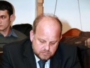 Primarul Aurel Olărean a refuzat să semneze angajamentul de plată cu cei de la Nord Gaz