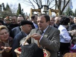 Sărbătoare: Sute de suceveni au petrecut prima zi de Paşte în Parcul Central