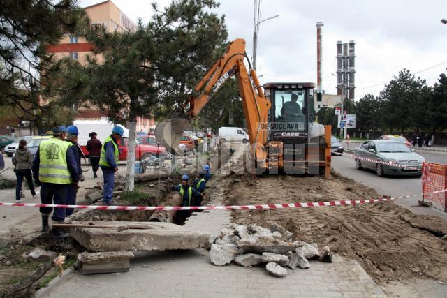 Străzile Sucevei sunt o continuă surpriză pentru cei aflaţi în trafic