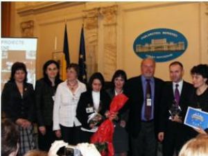 Colegiul Agricol Fălticeni a primit trofeul şi titlul de “Şcoală Europeană”