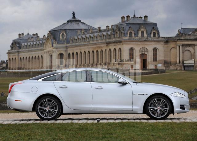 Jaguar XJ